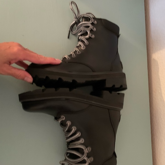 SOREL NWOT WOMEN'S LENNOx LACE STKD BOOT WOMENS SIZE 5 - Picture 10 of 16